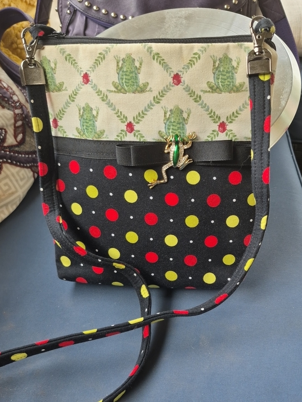 Sassy Sacks Handcrafted, Sz 8.5"×9" Crossbody Bag. Polka Dots & Frog Material.
